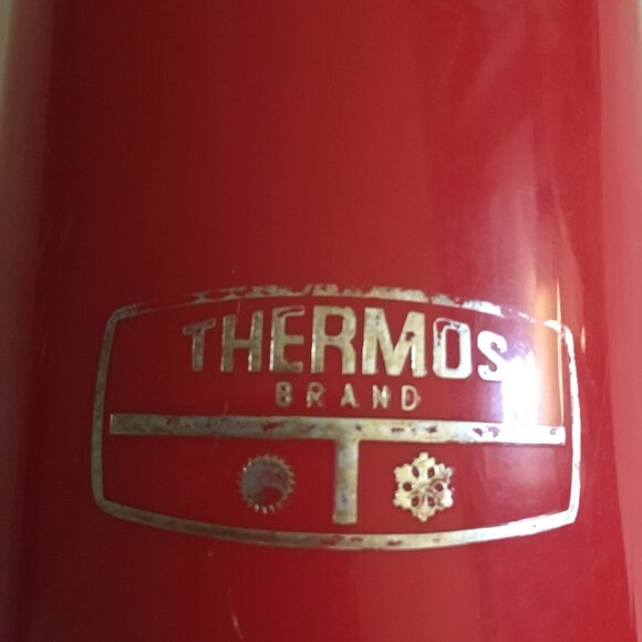 Made in England Vintage 1970s Thermos® Retro Red Bottle 16 oz - Picture 4 of 11